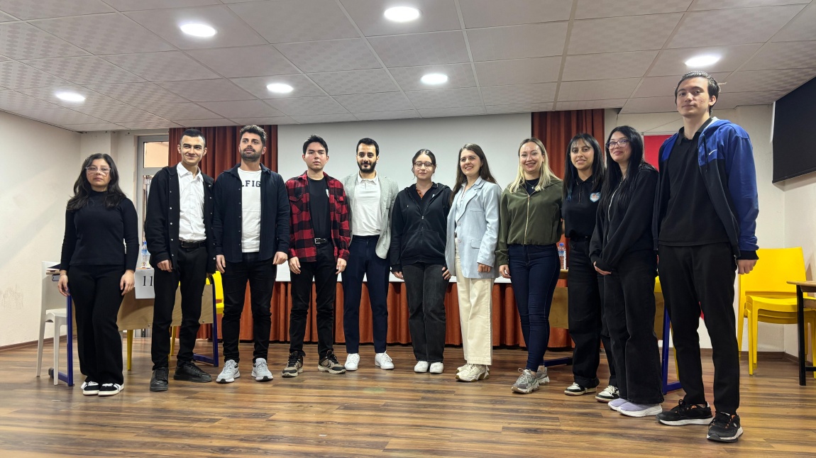 OKULUMUZ MÜNAZARA TURNUVALARI ÇEYREK FİNAL 1. KARŞILAŞMALAR İLE DEVAM EDİYOR