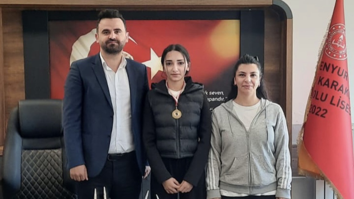 İSTANBUL ERKEK LİSESİ 25. ULUSLARARASI SPOR ŞÖLENİNDE ÖĞRENCİMİZ İL BİRİNCİSİ OLMUŞTUR